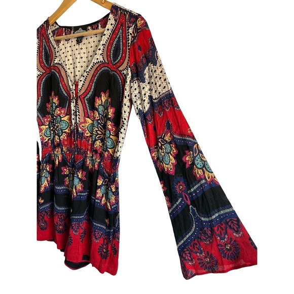 Angie Women’s Size Small Boho V Neck Bell Sleeve Paisley Jumpsuit Romper - Picture 3 of 7